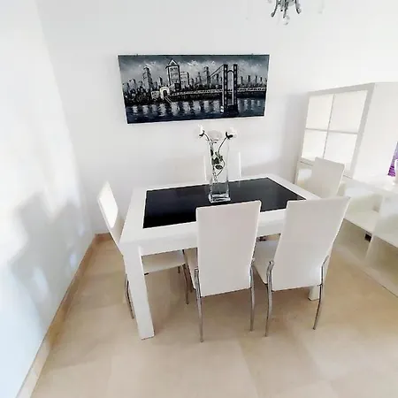 Apartament Selwo - Garden & Pool, Holidays Apartment Estepona